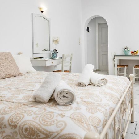 Depis Studios & Apartments Naxos City Bagian luar foto