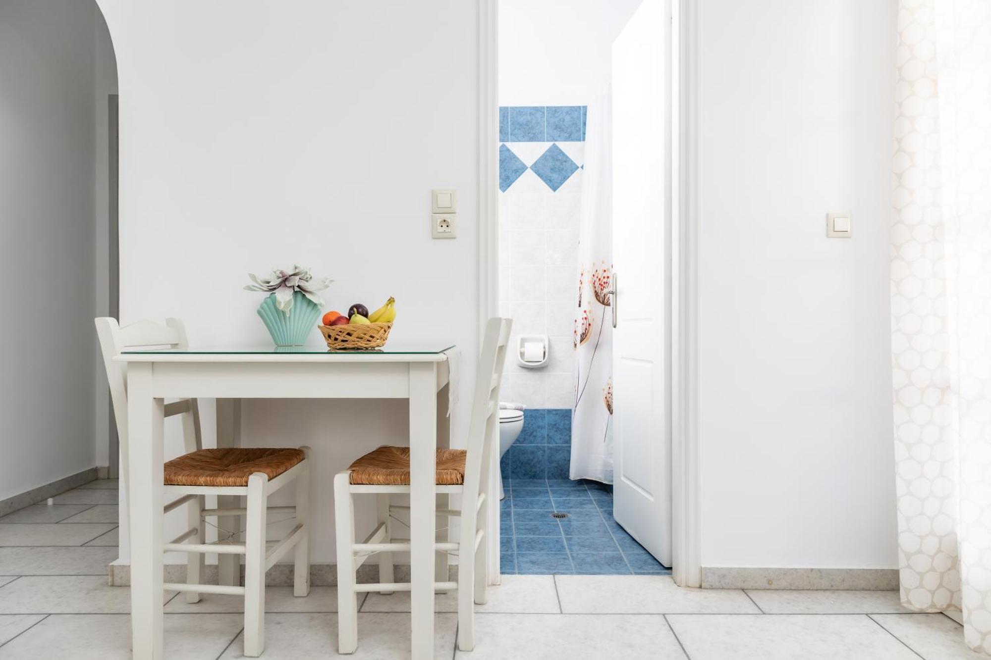 Depis Studios & Apartments Naxos City Bagian luar foto