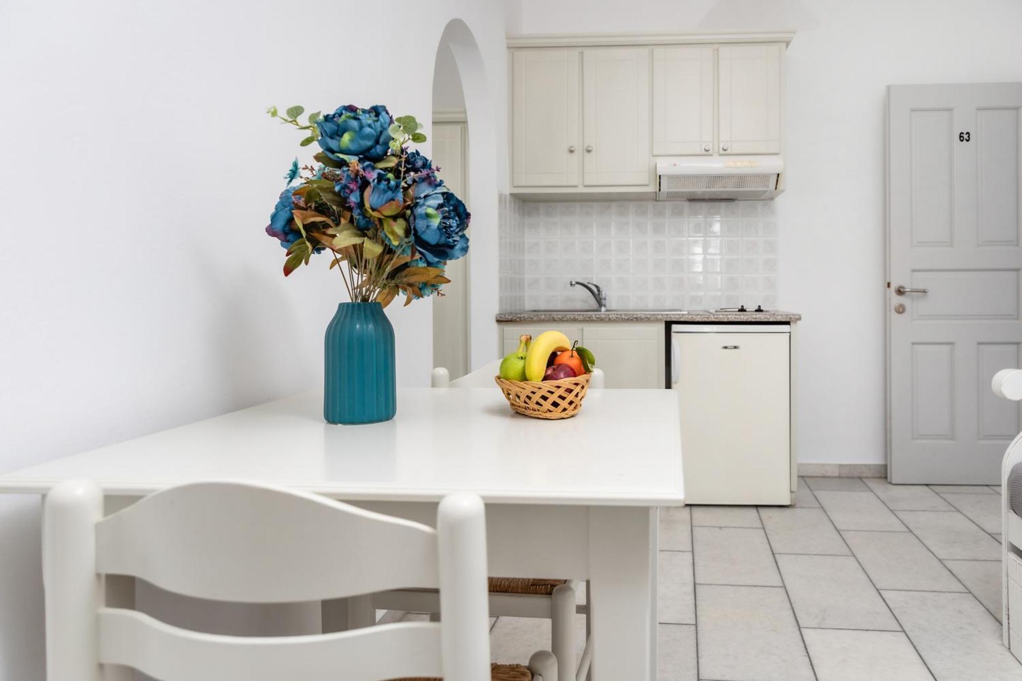 Depis Studios & Apartments Naxos City Bagian luar foto