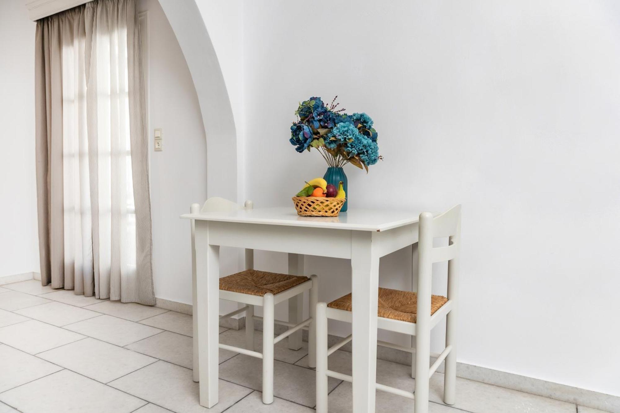 Depis Studios & Apartments Naxos City Bagian luar foto