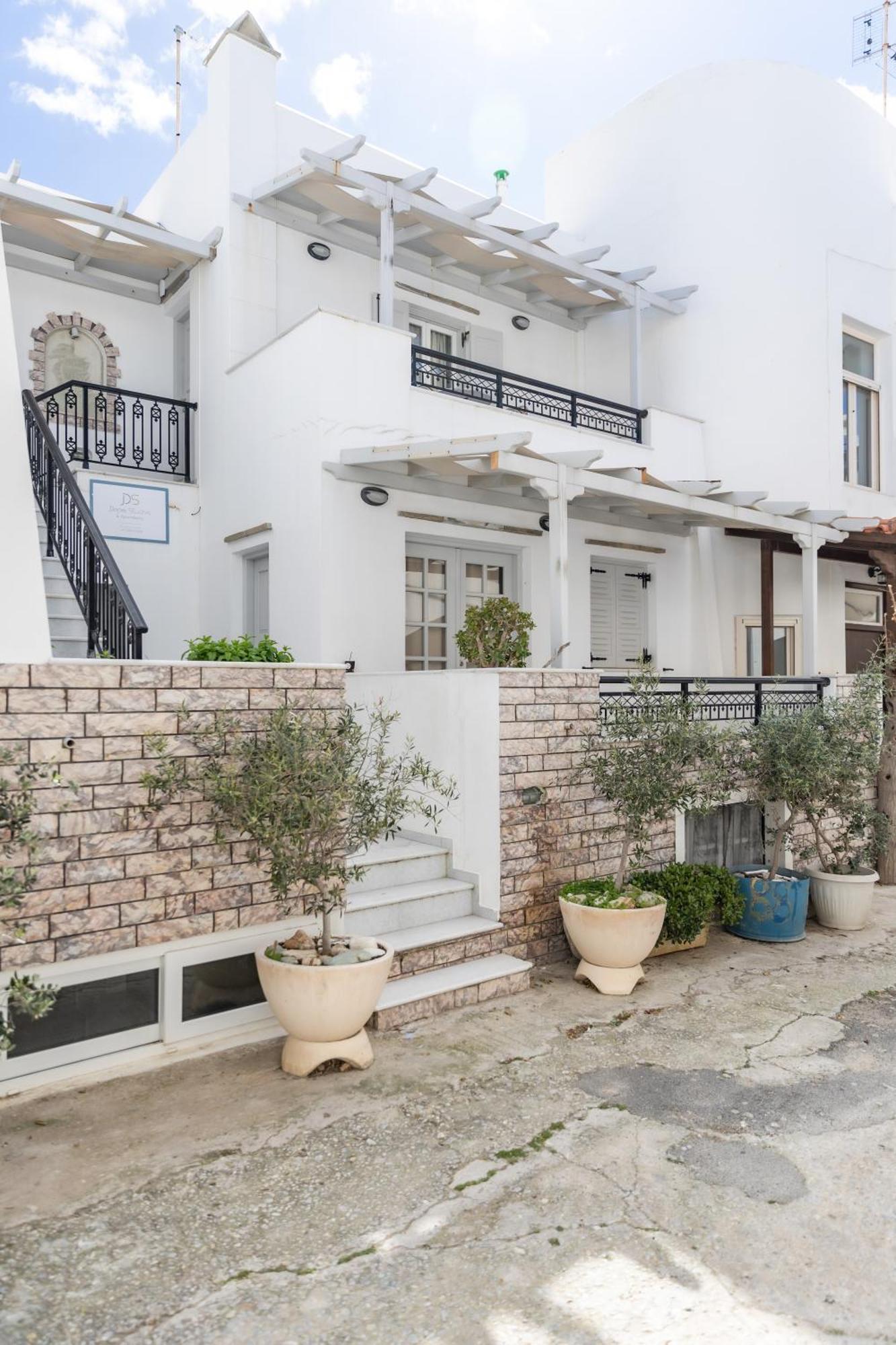 Depis Studios & Apartments Naxos City Bagian luar foto
