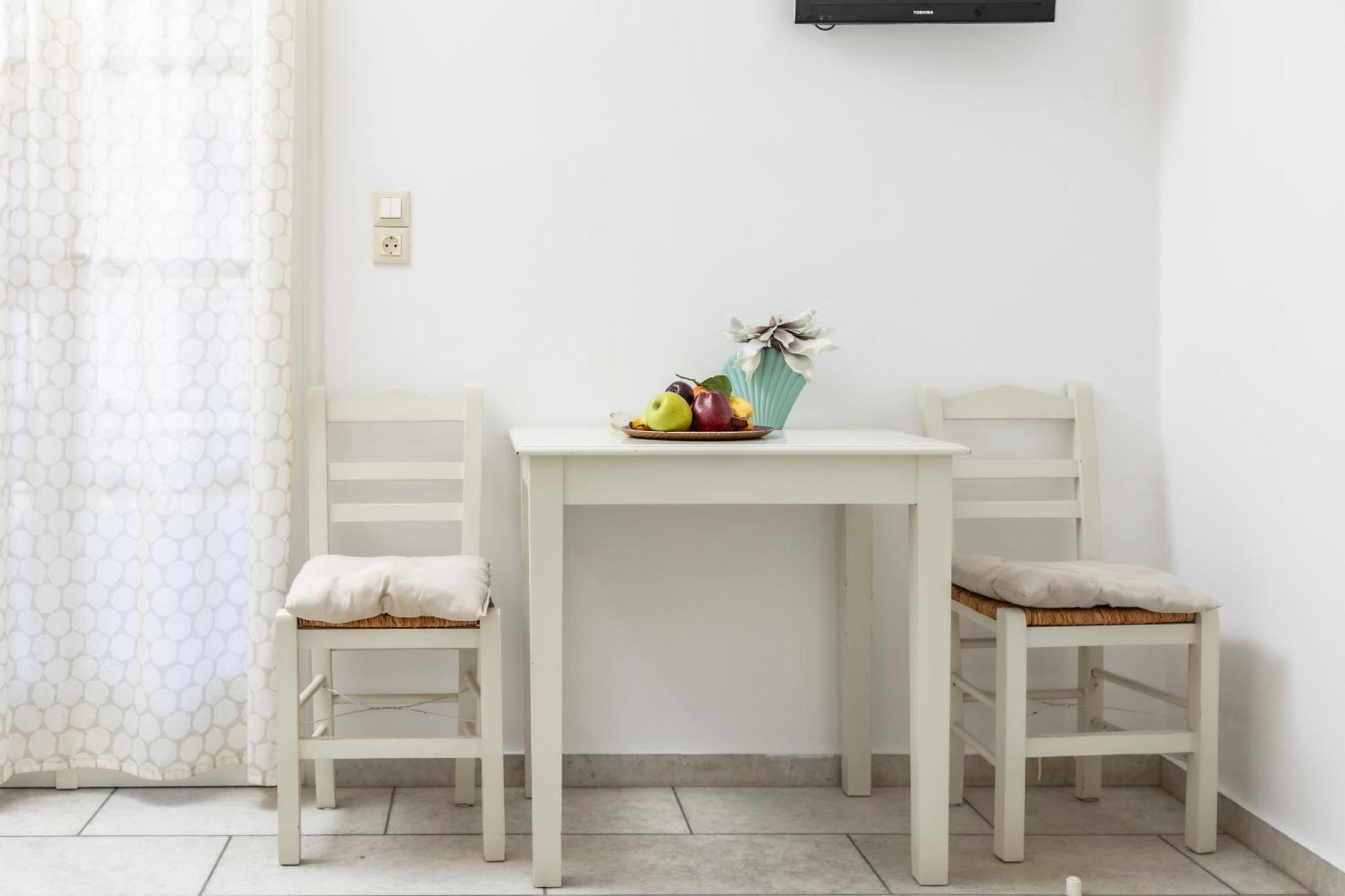 Depis Studios & Apartments Naxos City Bagian luar foto